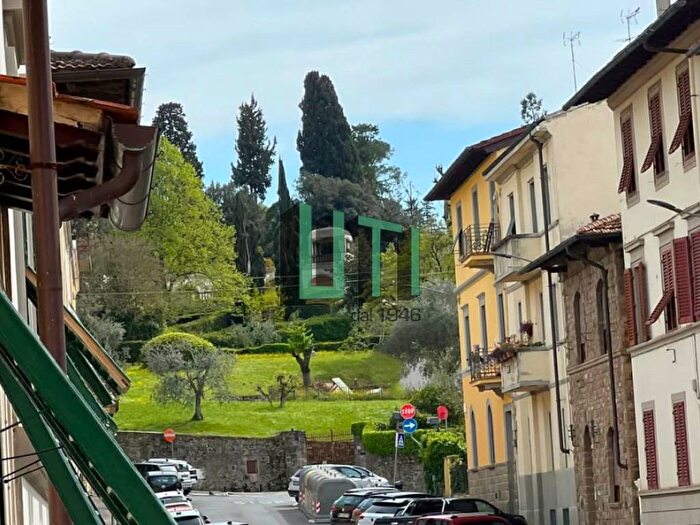 Appartamento con 5 locali in affitto in Via di Rusciano, Gavinana, Firenze