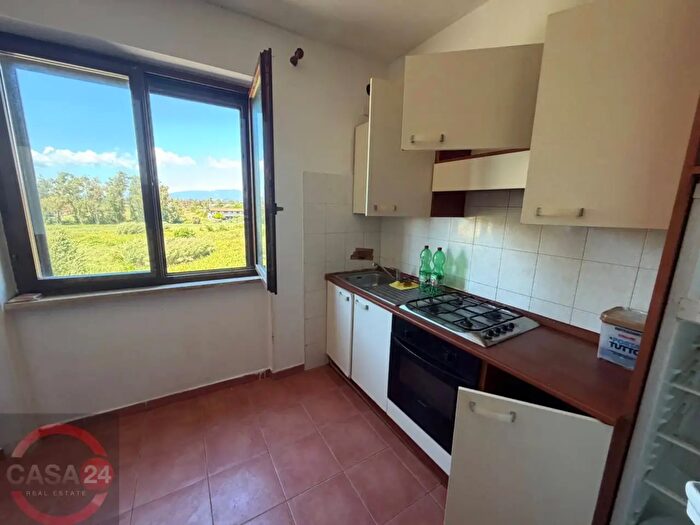 Appartamento bilocale in vendita in Via Capraia, Latina