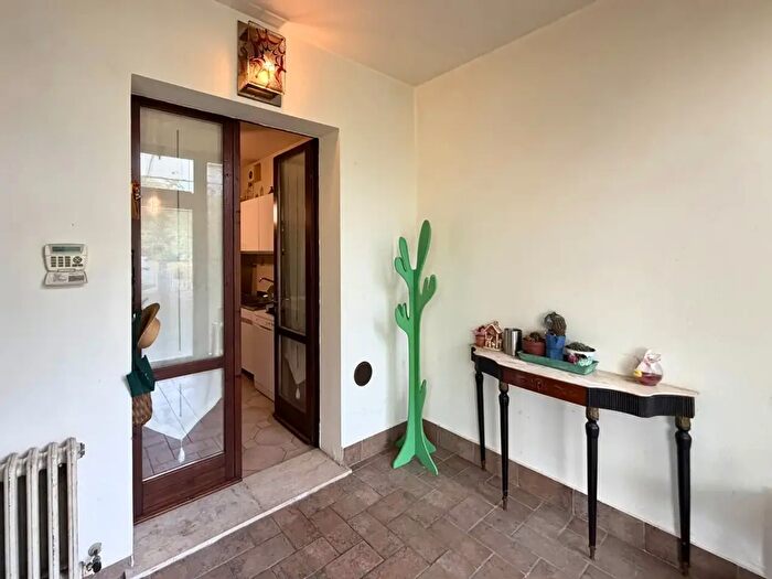 Casa quadrilocale in vendita in Terre del Reno