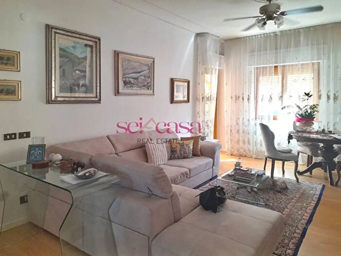 Appartamento con 5 locali in vendita in Gorarella, Grosseto