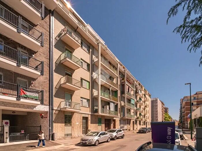 Appartamento bilocale in vendita in Via SantAntonino, Torino
