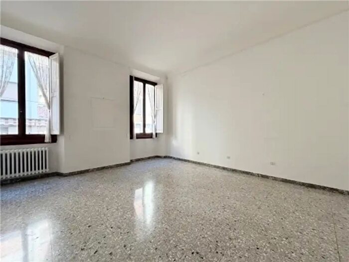 Appartamento con 5 locali in vendita in Firenze