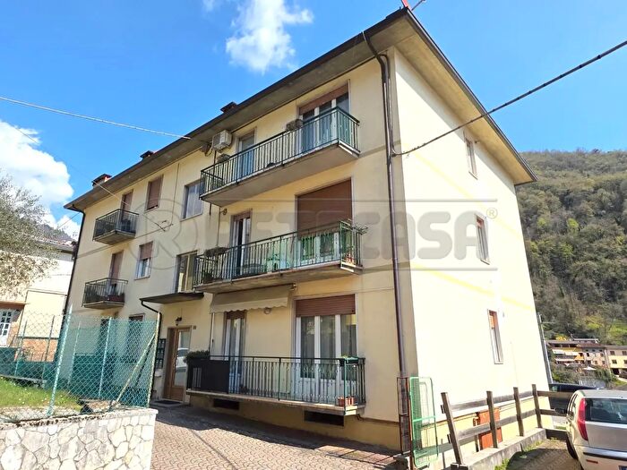 Appartamento con 5 locali in vendita in Valdagno