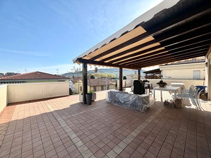 Appartamento con 5 locali in vendita in Montecchio Maggiore