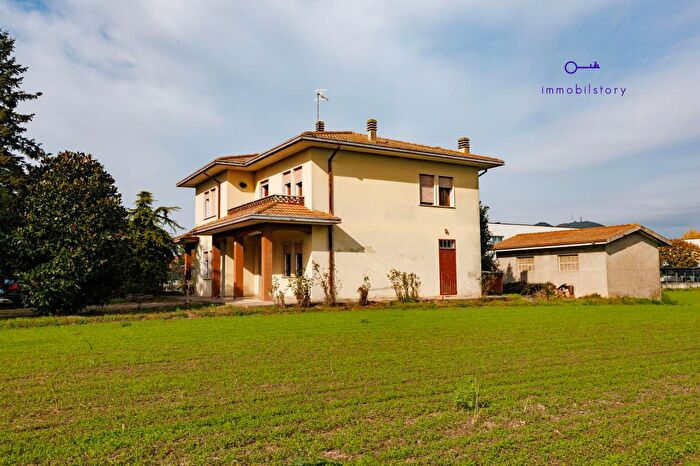 Casa con 5 locali in vendita in Este