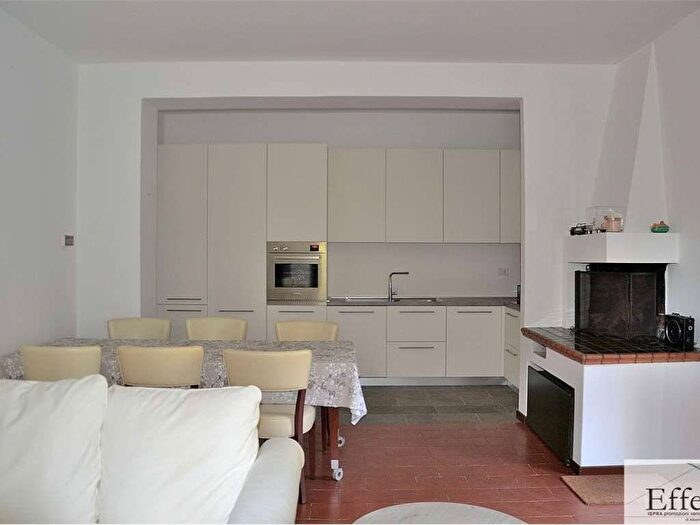 Appartamento bilocale in affitto in Via Valle Del Sole, Taino