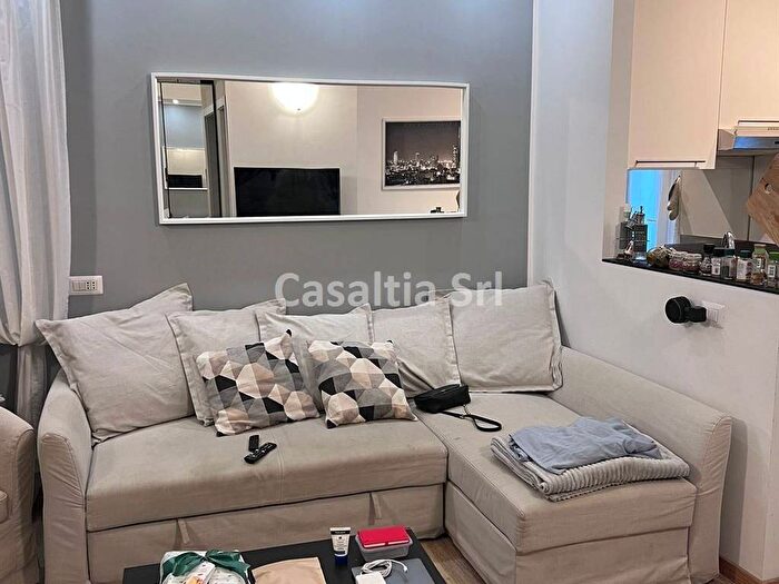 Appartamento bilocale in affitto in Via Marco D'Agrate, Corvetto, Milano