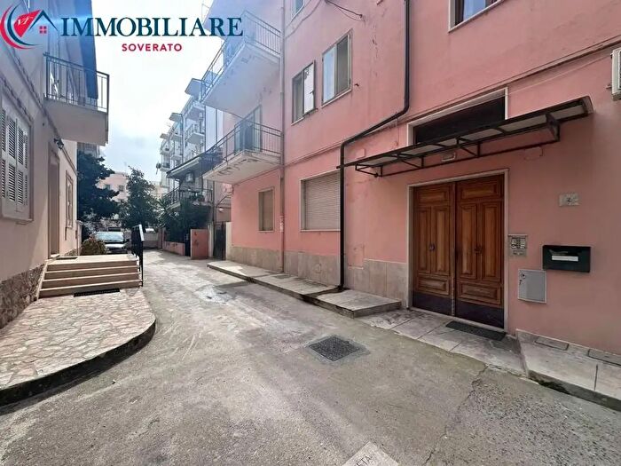 Appartamento con 5 locali in vendita in Soverato