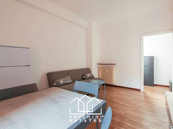 Appartamento bilocale in affitto in Via Macedonio Melloni, Piave Tricolore, Milano