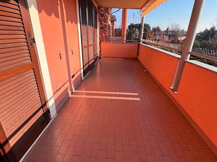 Appartamento trilocale in affitto in Via Morona, Trezzano sul Naviglio