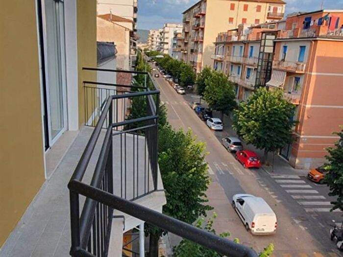 Appartamento quadrilocale in affitto in Via Litoranea, Zona Nuova Pratoranieri, Follonica