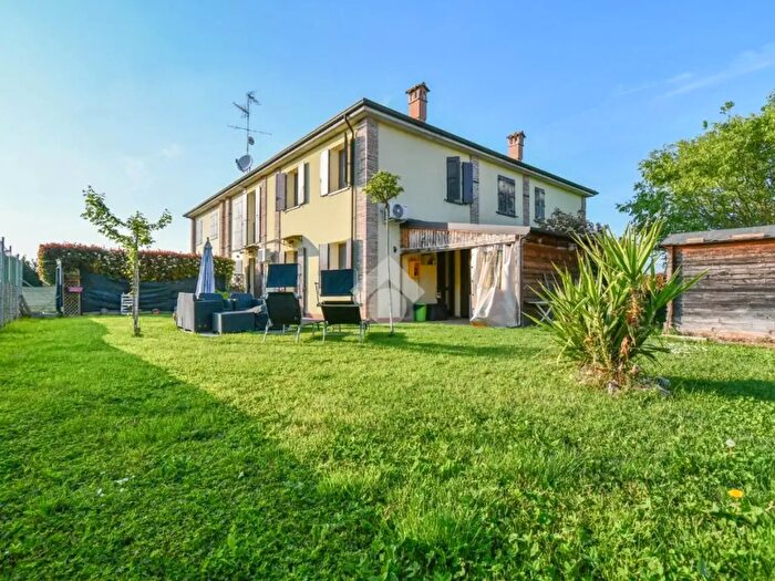 Casa con 5 locali in vendita in Via Tracchi, Poggio Renatico