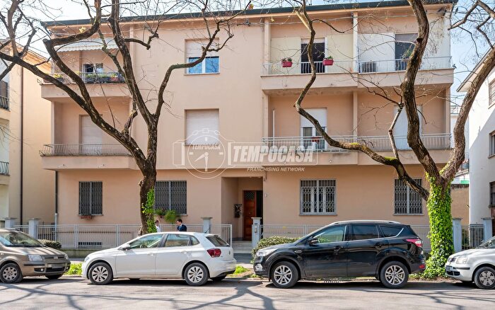 Appartamento quadrilocale in vendita in Via Vincenzo Caldesi, Faenza