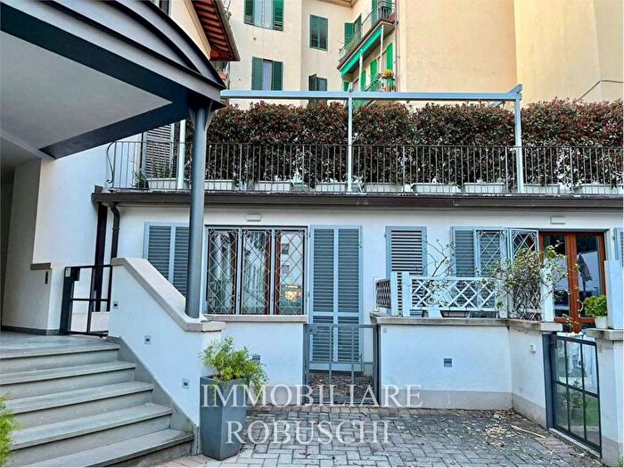 Appartamento trilocale in affitto in via gasperi, Campo di Marte, Firenze