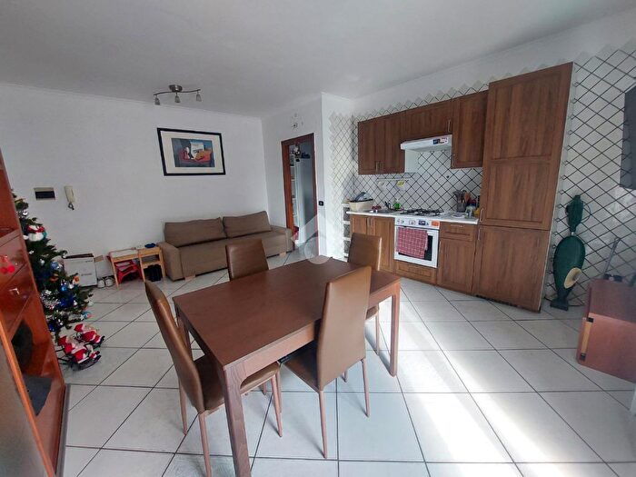 Appartamento bilocale in vendita in Via Calori di Sopra, Marano Di Napoli