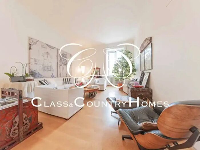 Appartamento con 6 locali in vendita in Via Alberico II, Roma