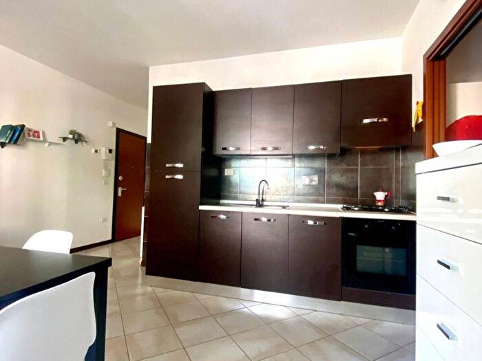 Appartamento bilocale in affitto in Via Luciano Bausi, Porta al Prato San Jacopino, Firenze