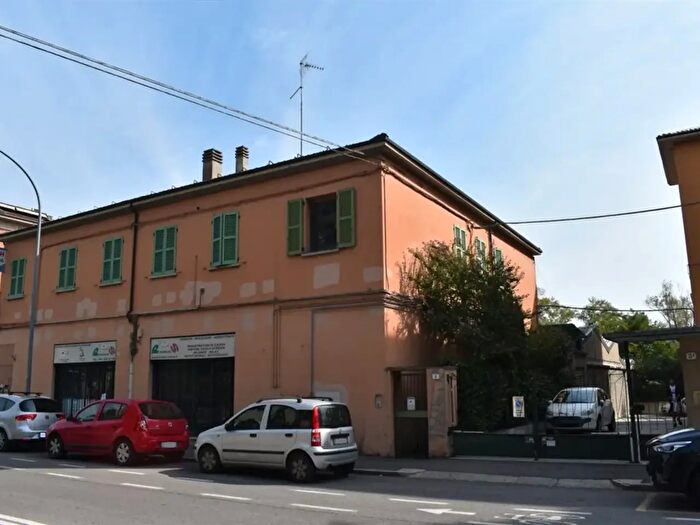 Appartamento bilocale in vendita in Via del Triumvirato, Bologna