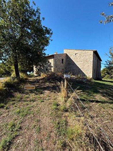 Casa con 6 locali in vendita in Via di Mezzo, Assisi