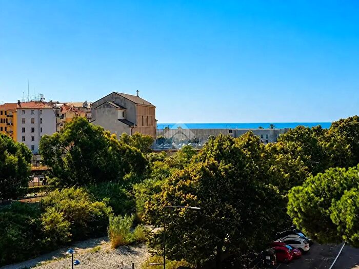 Appartamento bilocale in vendita in Corso Viglienzoni, Savona