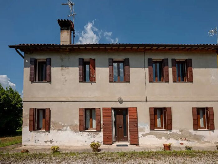 Casa con 5 locali in vendita in Via Stortola, Monselice