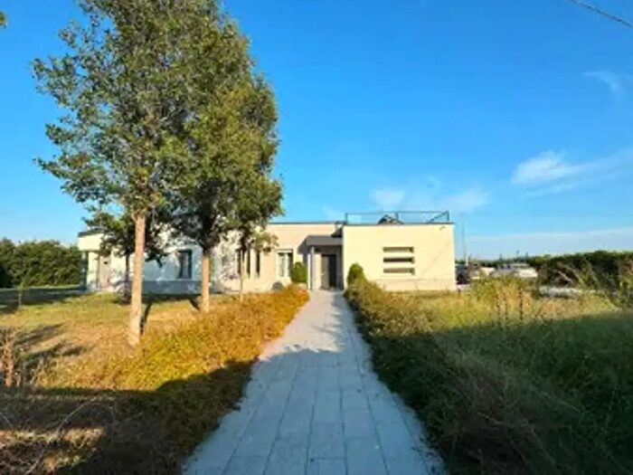 Casa con 6 locali in vendita in Via Angelo Masini, Zola Predosa
