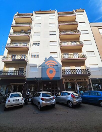 Appartamento con 10 locali in vendita in Via Vittorio Emanuele Castelvetrano, Castelvetrano