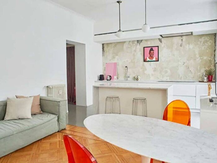 Appartamento trilocale in affitto in Via Melegnano, Quadronno Crocetta, Milano
