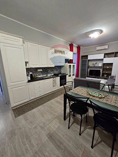 Appartamento trilocale in vendita in Viale Tunisi, Siracusa