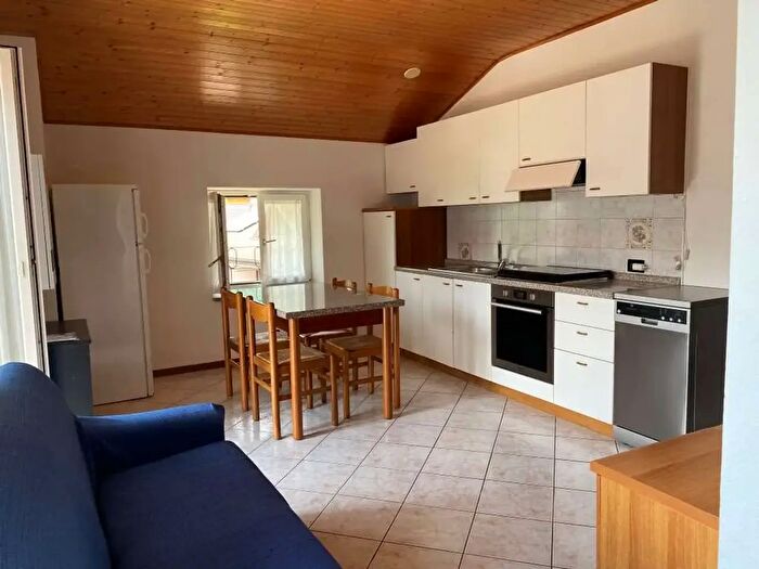 Appartamento trilocale in affitto in Via Primo Boale, Borgo Valsugana