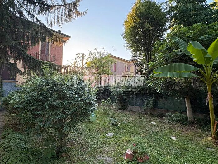 Case in Vendita e in Affitto - 3