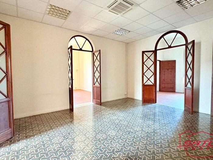 Appartamento con 6 locali in vendita in Viale Regina Margherita, San Concordio, Lucca