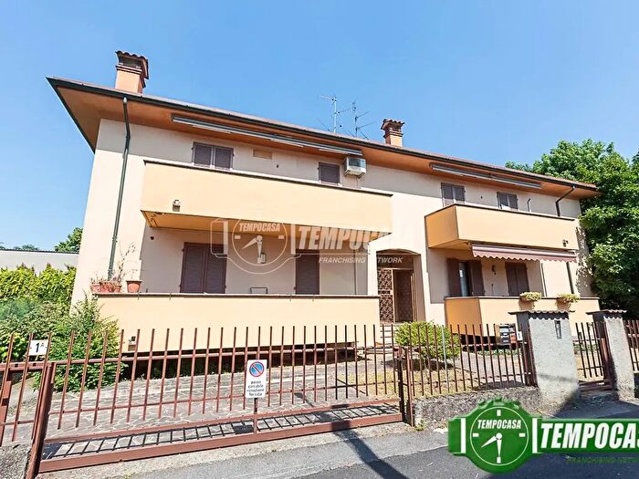 Appartamento trilocale in vendita in Via Privata G Cairo, Codogno