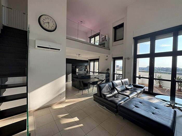 Appartamento bilocale in vendita in Via Martiri delle Foibe, Sesto San Giovanni