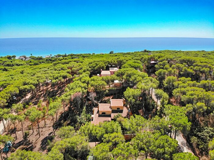 Casa con 5 locali in vendita in Viale dei Pini, Pula