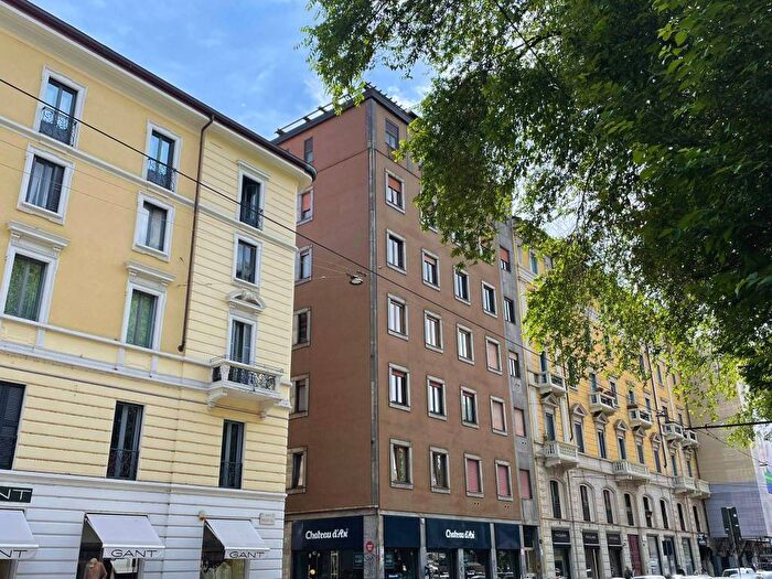 Appartamento bilocale in affitto in Viale Premuda, Piave Tricolore, Milano