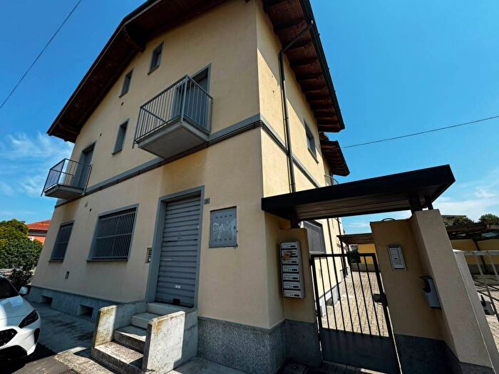 Appartamento bilocale in affitto in Via Sant'Angelo, Muzza Sant'Angelo, Cornegliano Laudense