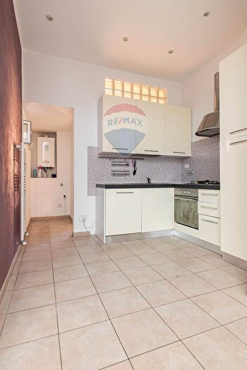 Appartamento con 5 locali in vendita in Genova