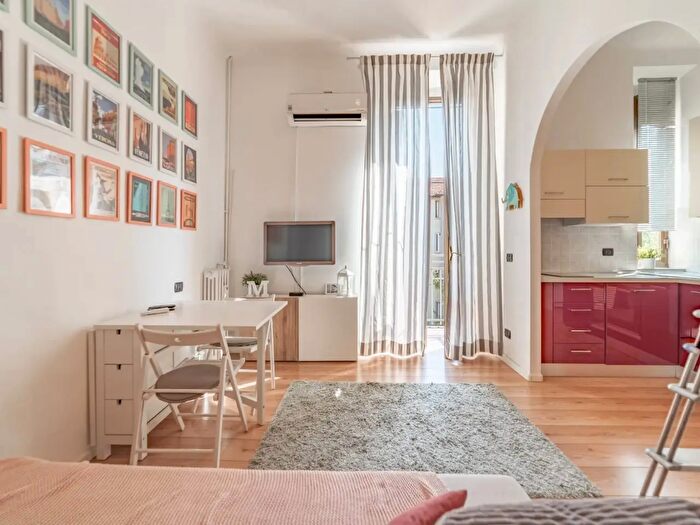 Appartamento monolocale in vendita in Via Fiuggi, Milano