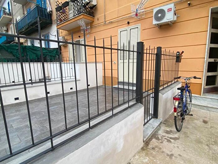 Appartamento bilocale in affitto in Via Manderino, Sferracavallo Barcarello, Palermo