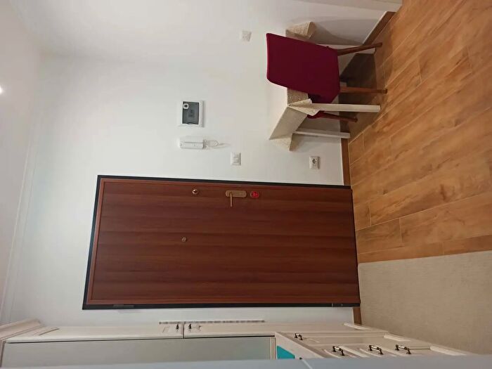 Appartamento monolocale in affitto in Via Castell'Umberto, Roma