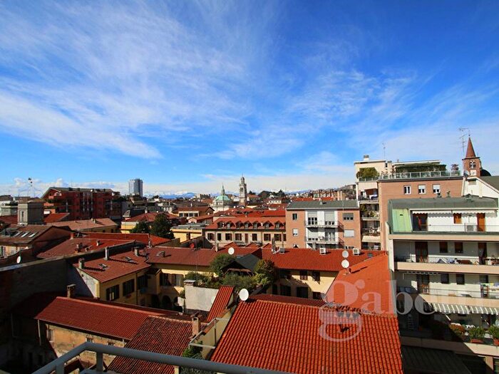 Appartamento bilocale in affitto in Via Mazzini, Piazza Santa Maria, Busto Arsizio