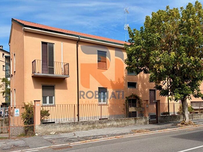 Appartamento trilocale in vendita in Via Appennini, Crosione, Pavia