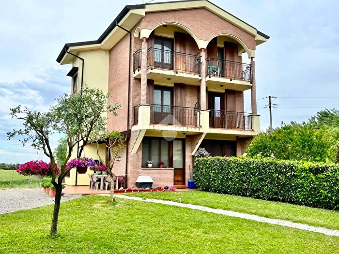 Casa trilocale in vendita in Via Lame, Castel Maggiore