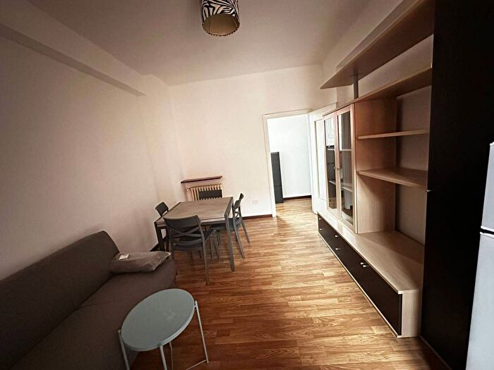 Appartamento bilocale in affitto in Via Macedonio Melloni, Indipendenza, Milano