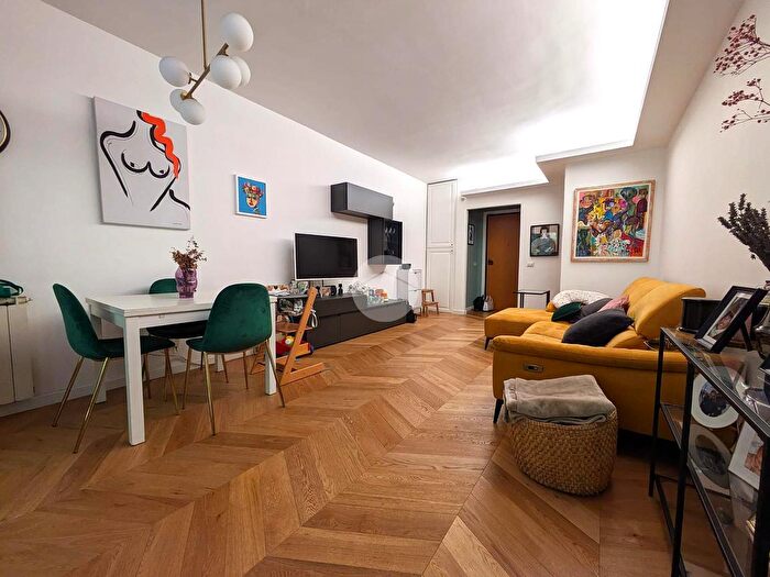 Appartamento trilocale in vendita in Viale Città dEuropa, Roma