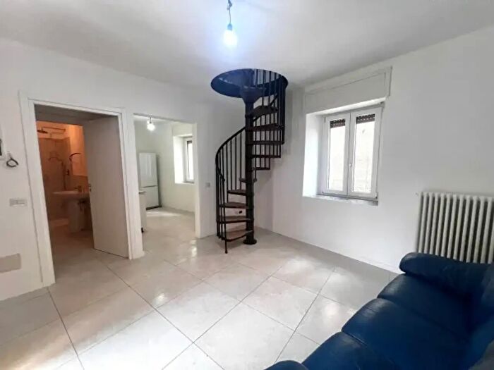Appartamento trilocale in vendita in Via Ghidini, Ghisalba