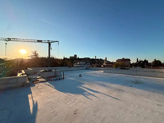 Appartamento con 5 locali in vendita in Via Togliatti, Santarcangelo Di Romagna