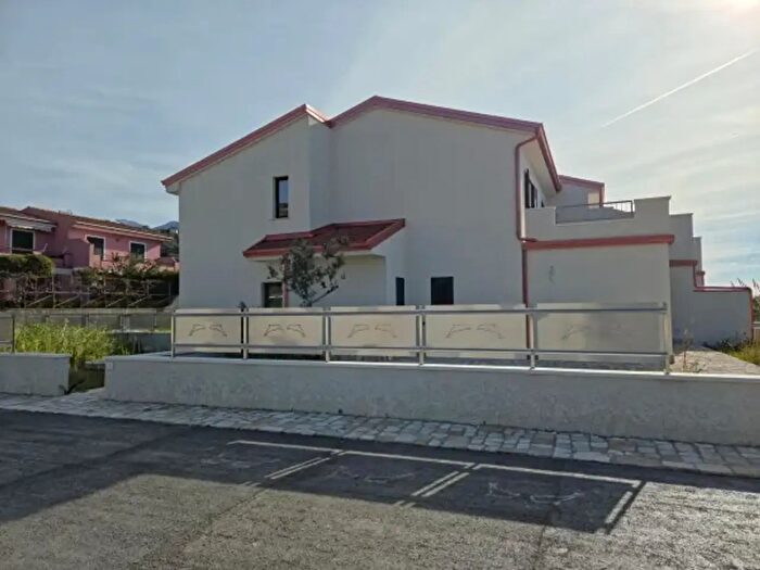 Appartamento trilocale in vendita in Contrada Riviere, Diamante