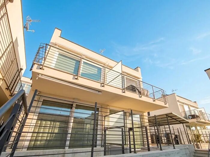 Appartamento bilocale in vendita in Via San Damiano, Andora